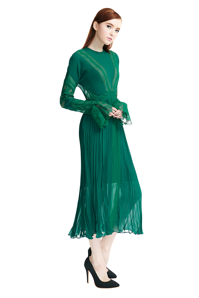 side view of the dress